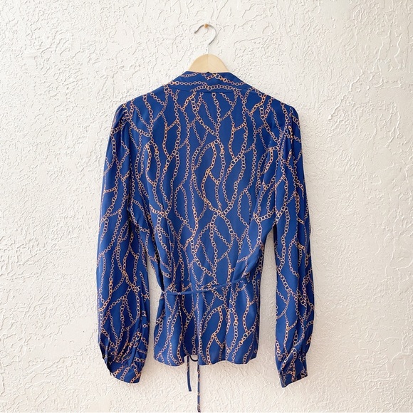 L'agence Cara Silk Wrap Top Blouse Blue Gold Chain Balloon Sleeve Lightweight XL - Picture 9 of 16